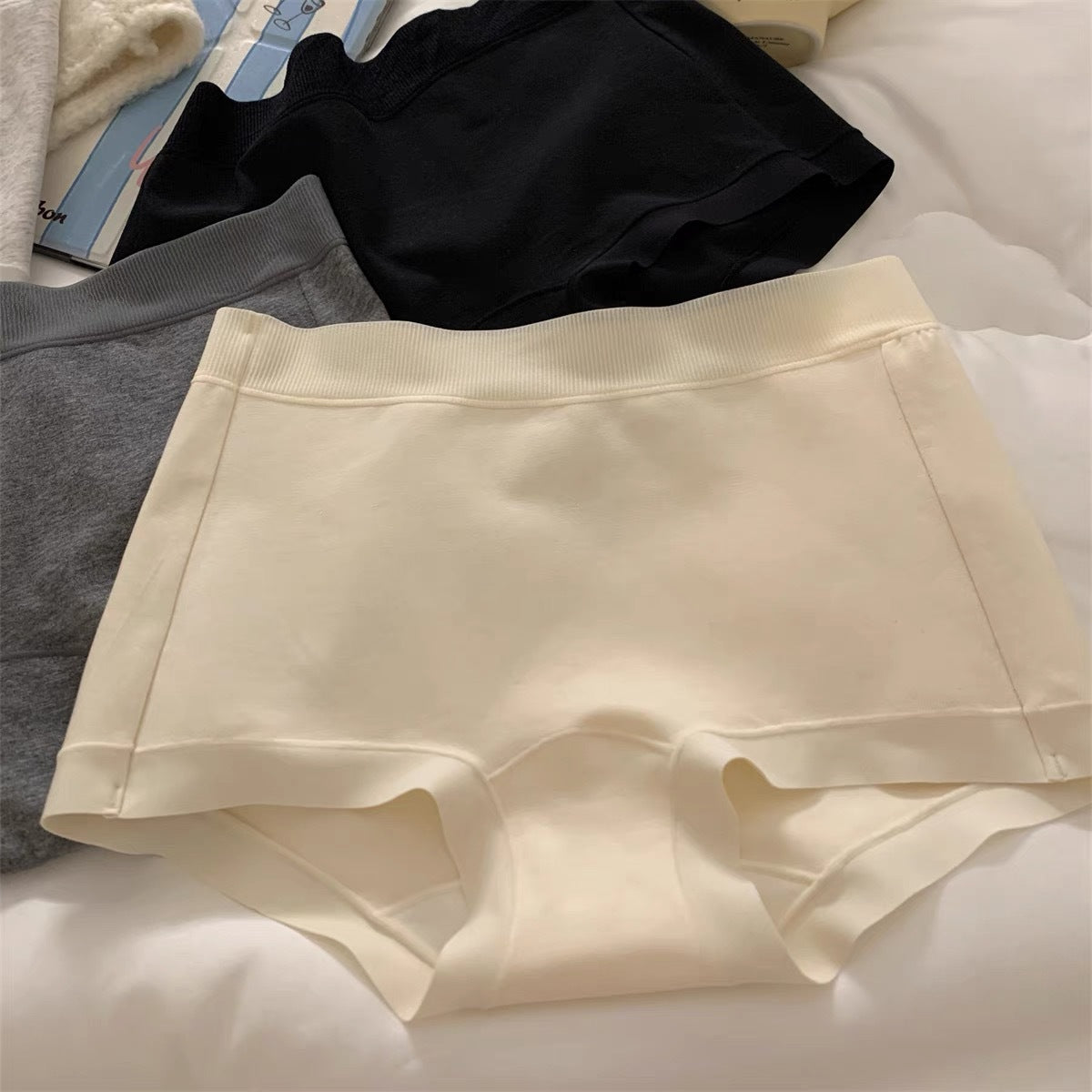 DryConfide Leak-Proof Seamless Briefs