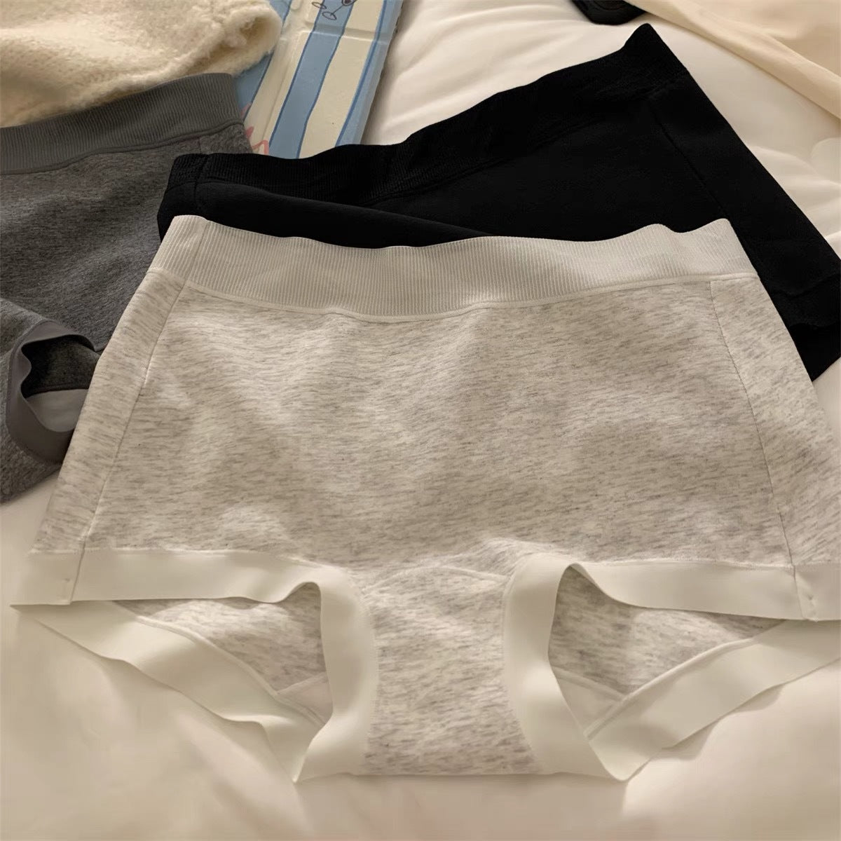 DryConfide Leak-Proof Seamless Briefs